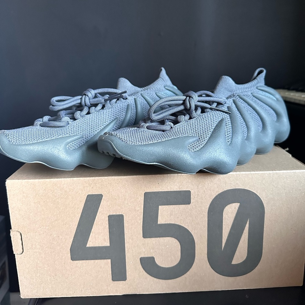 YeeZy 450